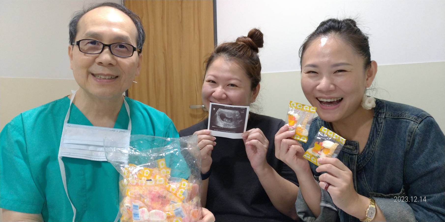 願平安喜樂時時與大家同在,YEAH~我可以開心回德國啦!祝所有來診所的媽咪們,抱”蛋”而回~