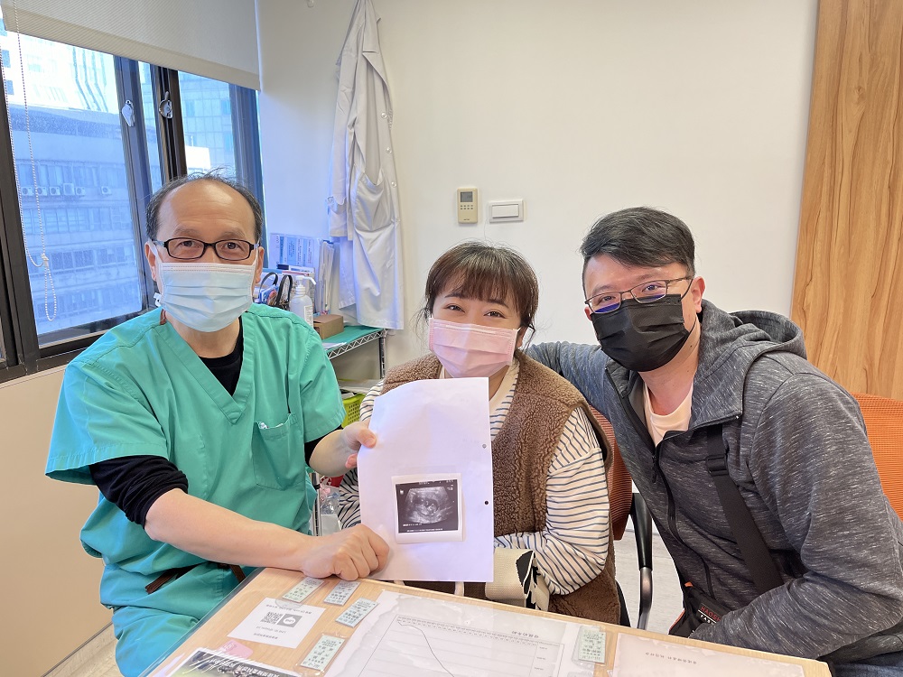 在42歲且AMH:0.16的狀況下,取卵七次我終於成功了!! 衷心感謝黃建榮醫師
